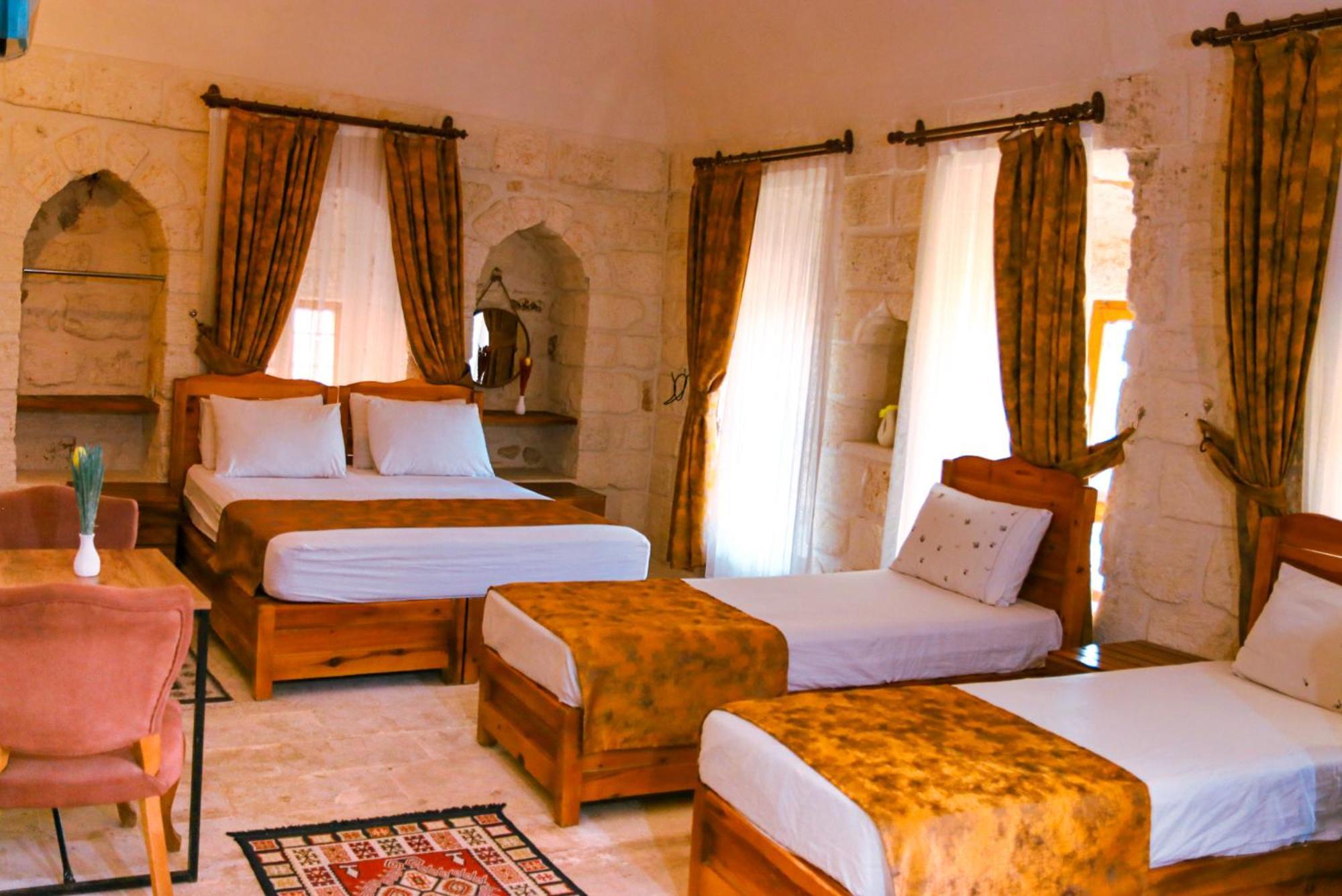 Mons Masius Hotel Teras Midyat Exterior photo