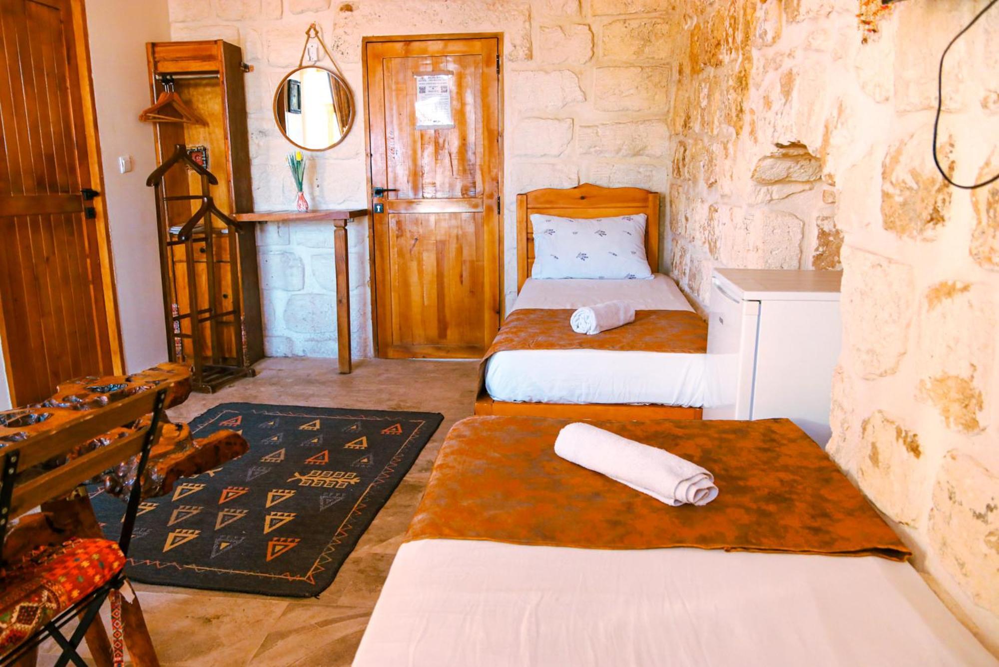 Mons Masius Hotel Teras Midyat Exterior photo